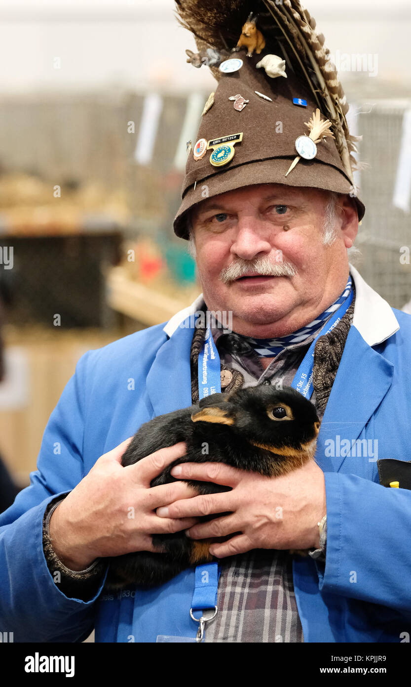 Leipzig, Germany. 16th Dec, 2017. Breeder Emil Wetzer from ...