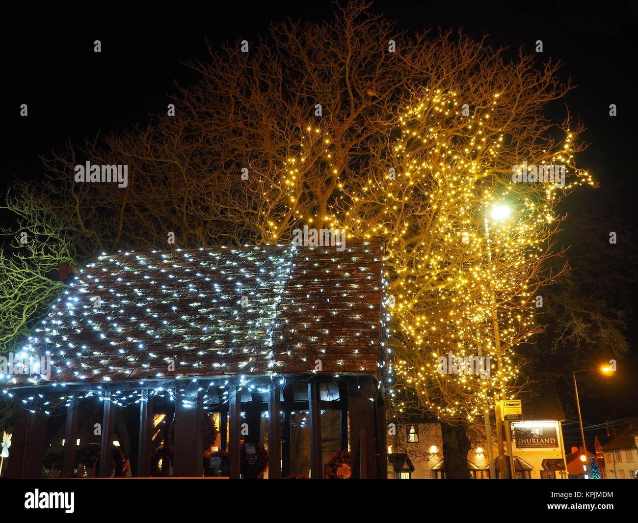 Eastchurch, Kent, UK. 16th Dec, 2017. The Christmas lights on display
