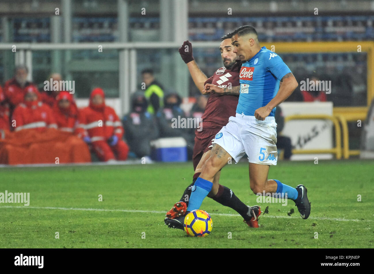 Turin, Italy. 16th December, 2017. Marques Loureiro Allan (SSC Napoli) during the Serie A football match between Torino FC and SSC Napoli at Stadio Grande Torino on 16 Dicember, 2017 in Turin, Italy. Credit: FABIO PETROSINO/Alamy Live News Stock Photo