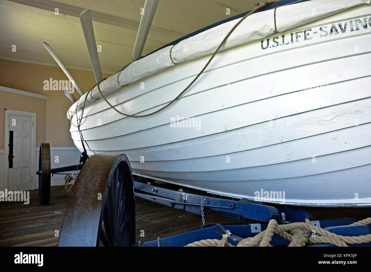 NC01086-00...NORTH CAROLINA - Surf boat on cart in the boathouse of the former Life Saving Station at the historical visllage of Portsmouth on Portsmo Stock Photo