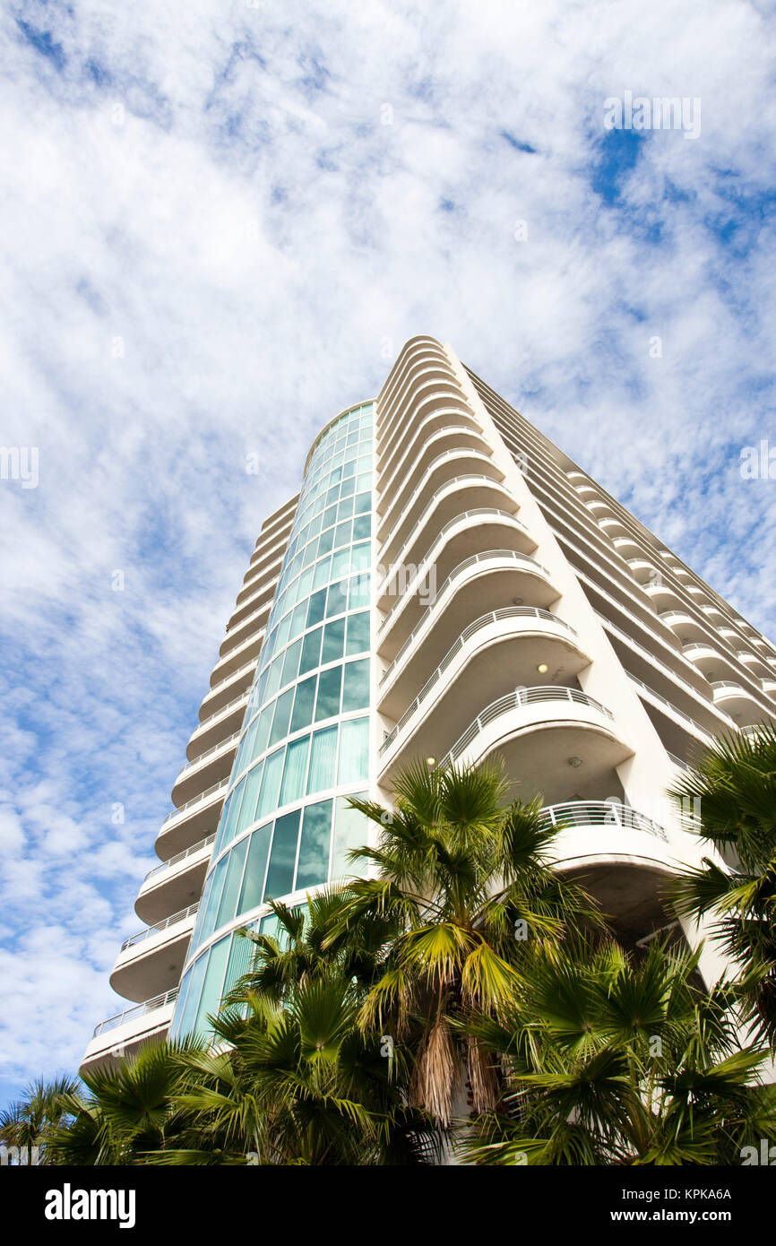 USA, Mississippi, Biloxi. Highrise condo building, Beach Boulevard Stock Photo Alamy