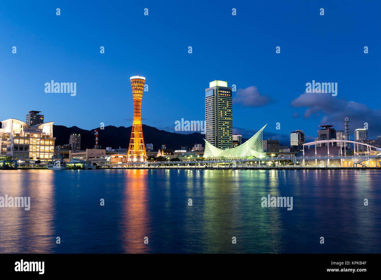 kobe-city-in-japan-at-night-stock-photo-alamy