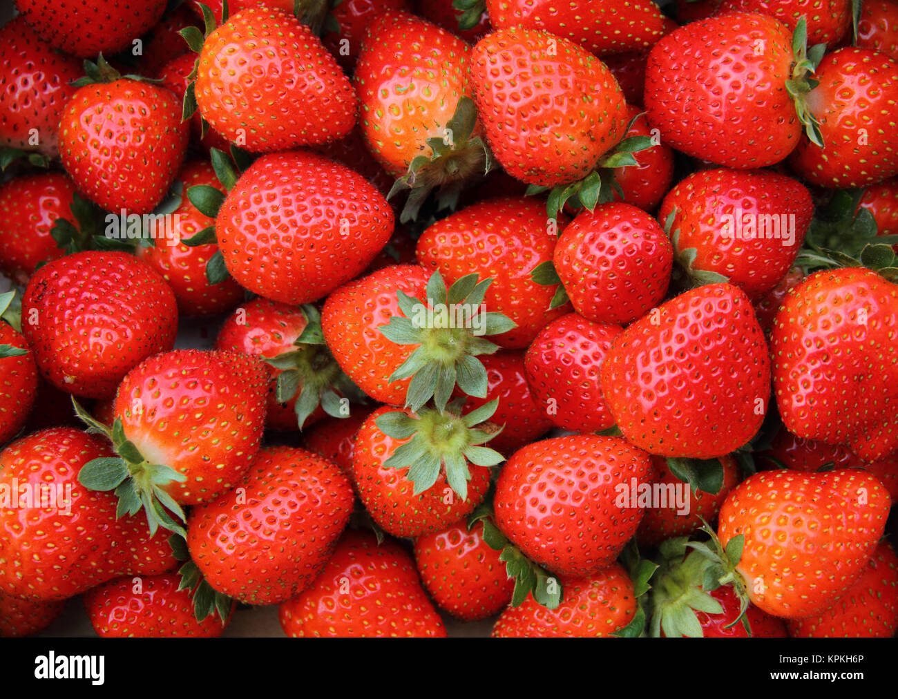 Fresh strawberry background Stock Photo - Alamy