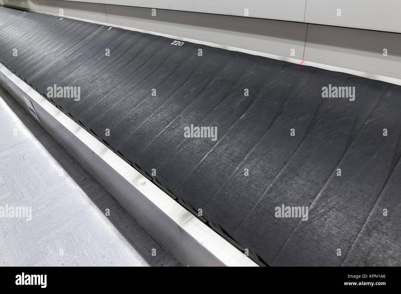 Conveyor belt in airport Stock Photo Alamy