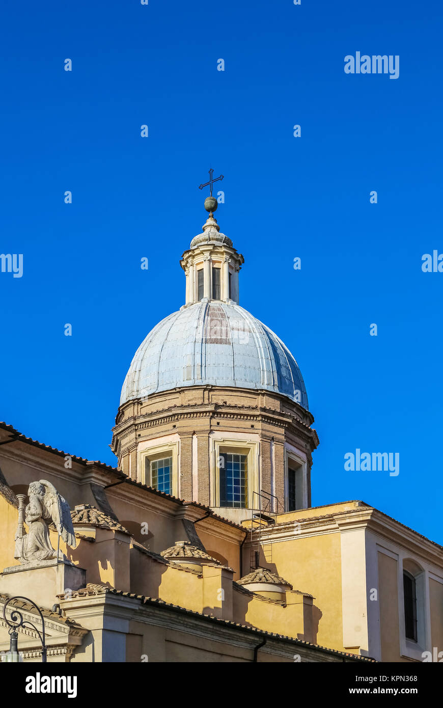 Dome church in italy hi-res stock photography and images - Alamy