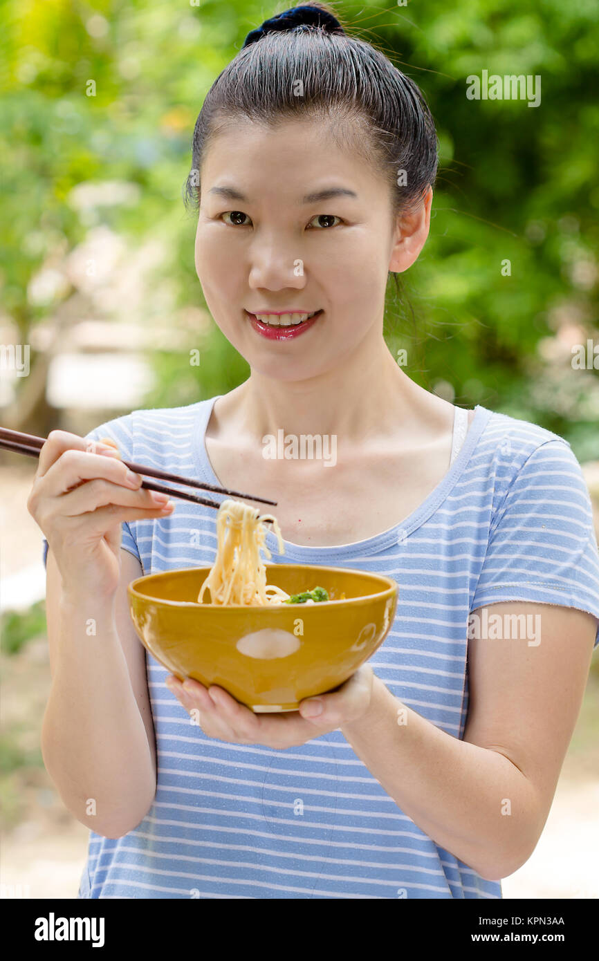 bowl of noodles Stock Photo Alamy