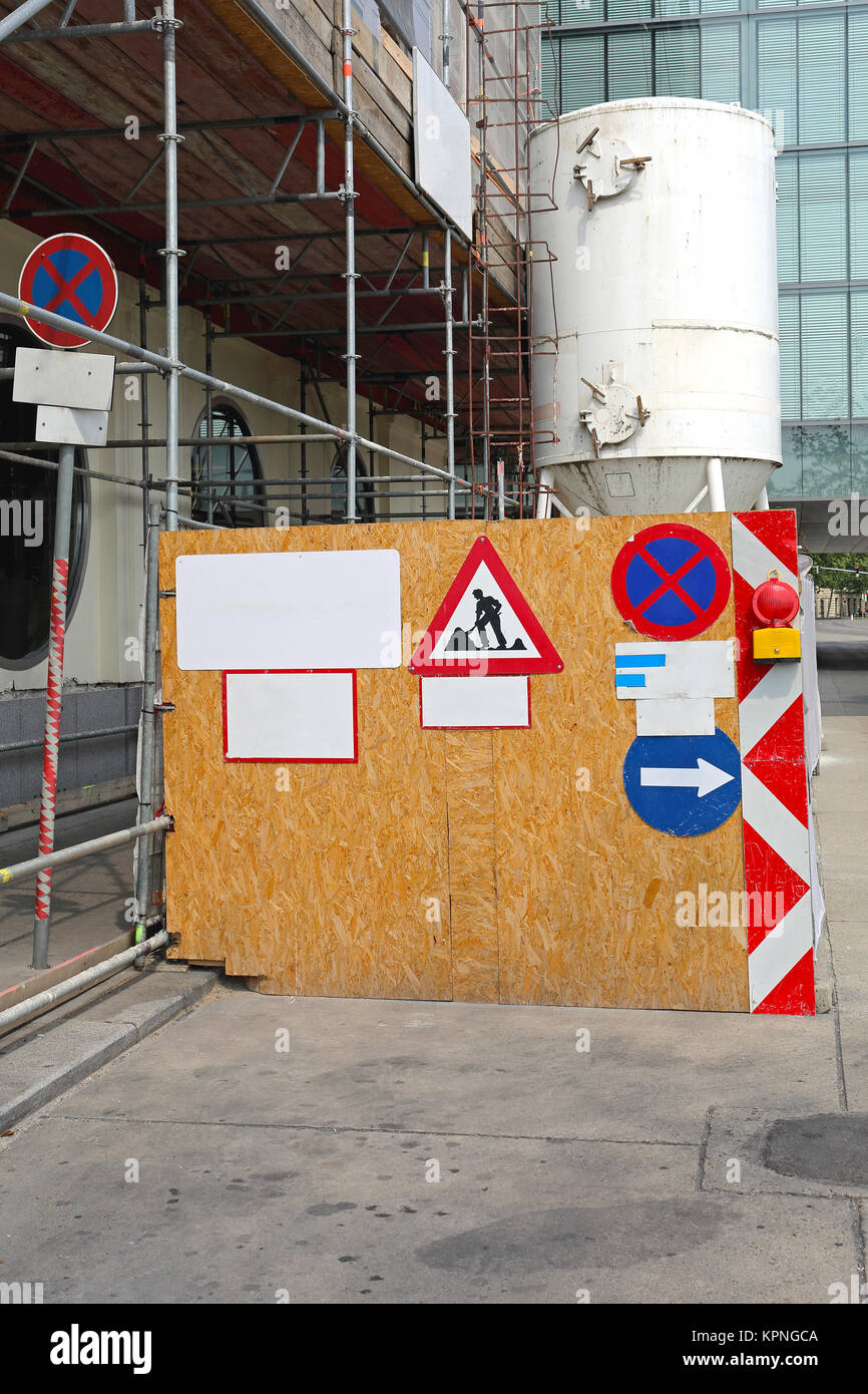Construction Site Fence Stock Photo - Alamy