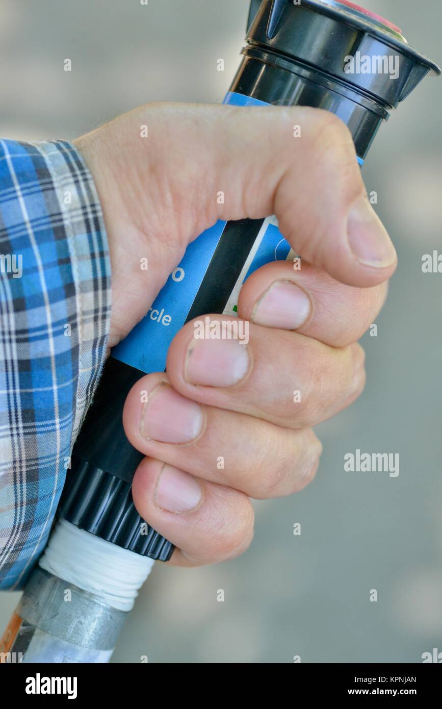 Step by step series on laying irrigation pipe for a home garden, using