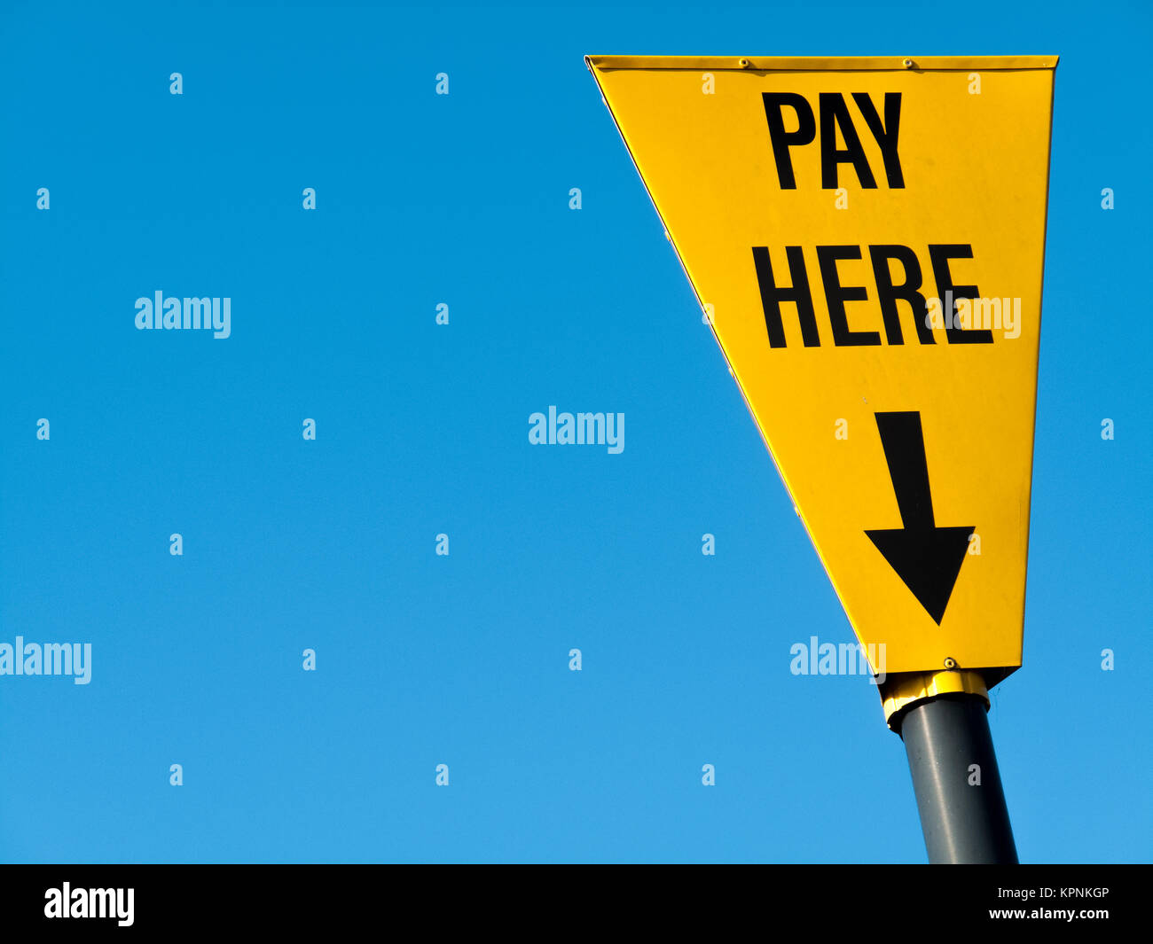 Pay here sign for pay and display public carpark Stock Photo Alamy