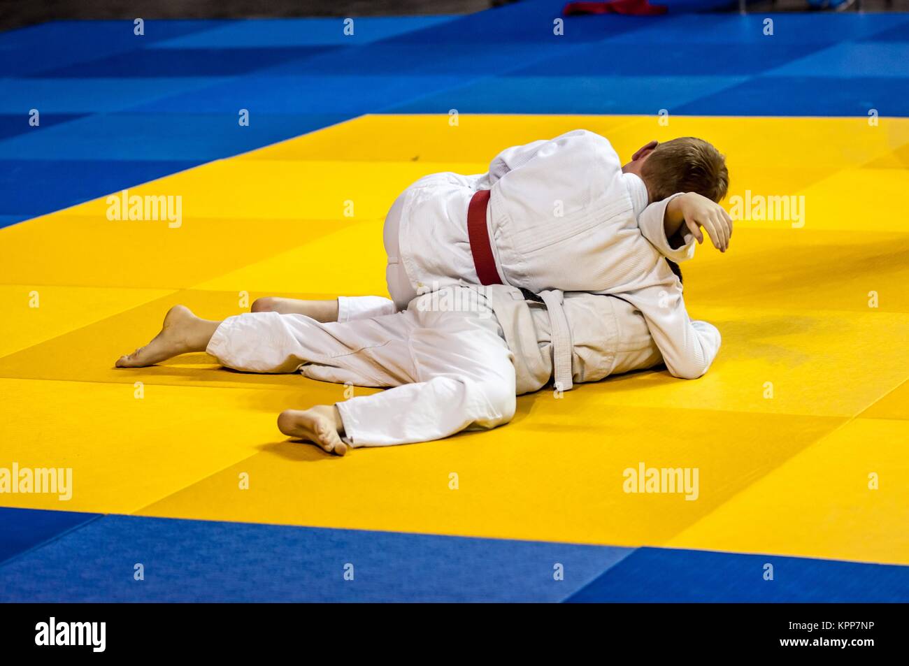 Two judoka on the tatami Stock Photo Alamy