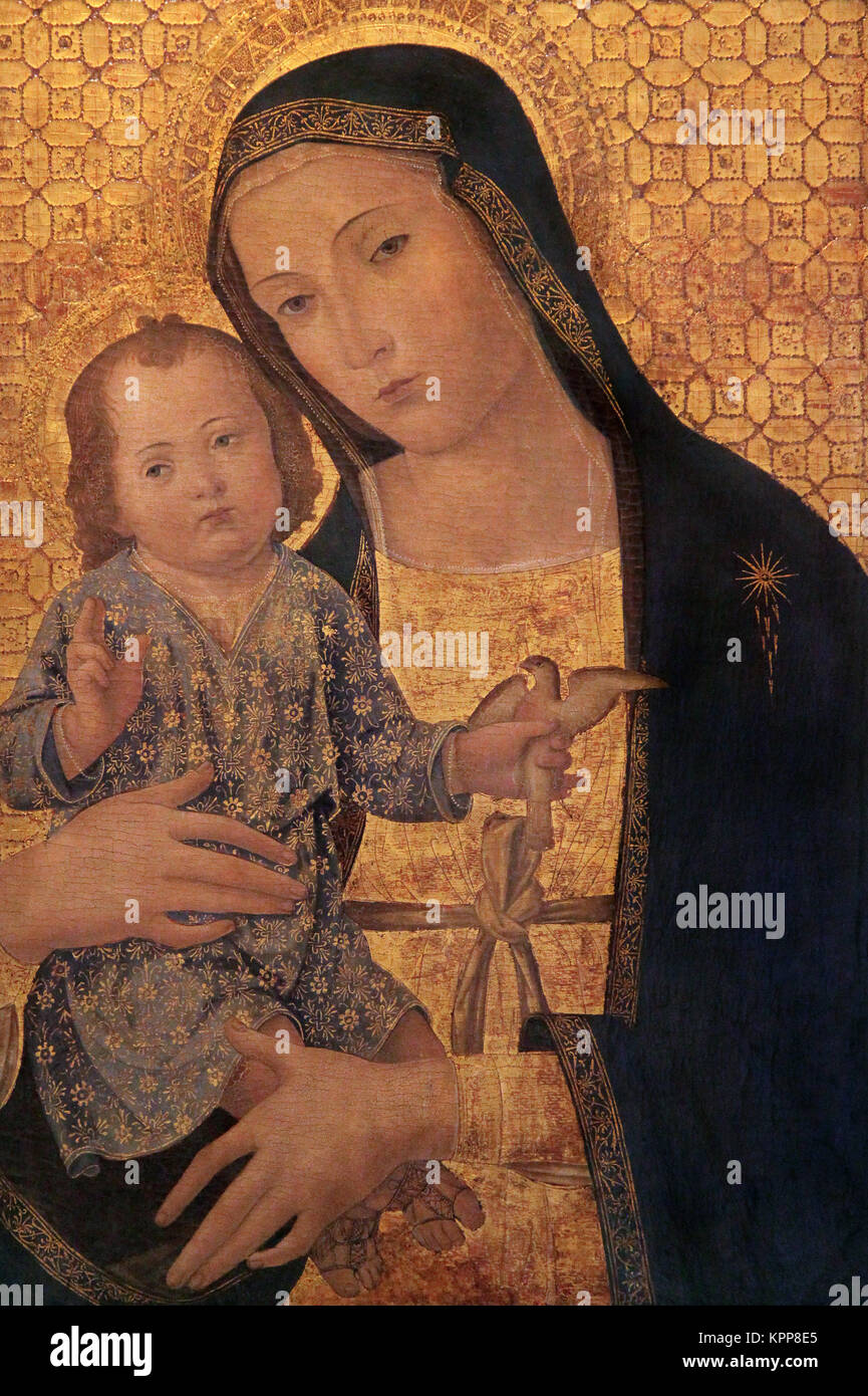 Virgin with Child by Antoniazzo Romano born Antonio di Benedetto Aquilo degli Aquili (c. 1430 – 1510) Italian Early Renaissance painter. Stock Photo
