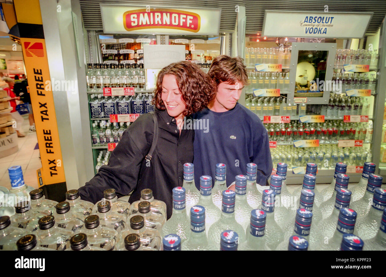Gatwick duty free alcohol hires stock photography and images Alamy