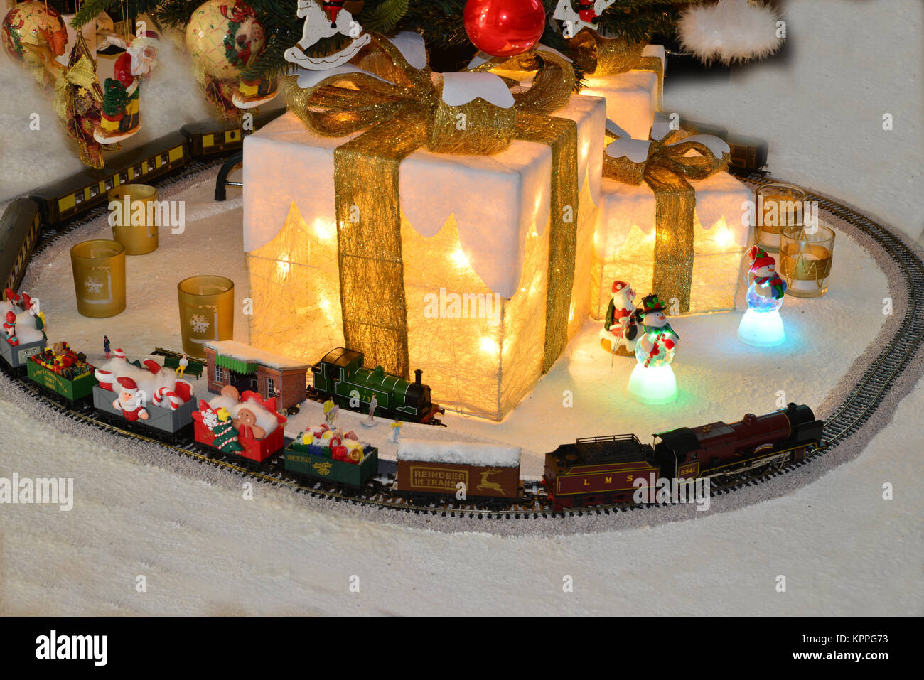 christmas train set uk