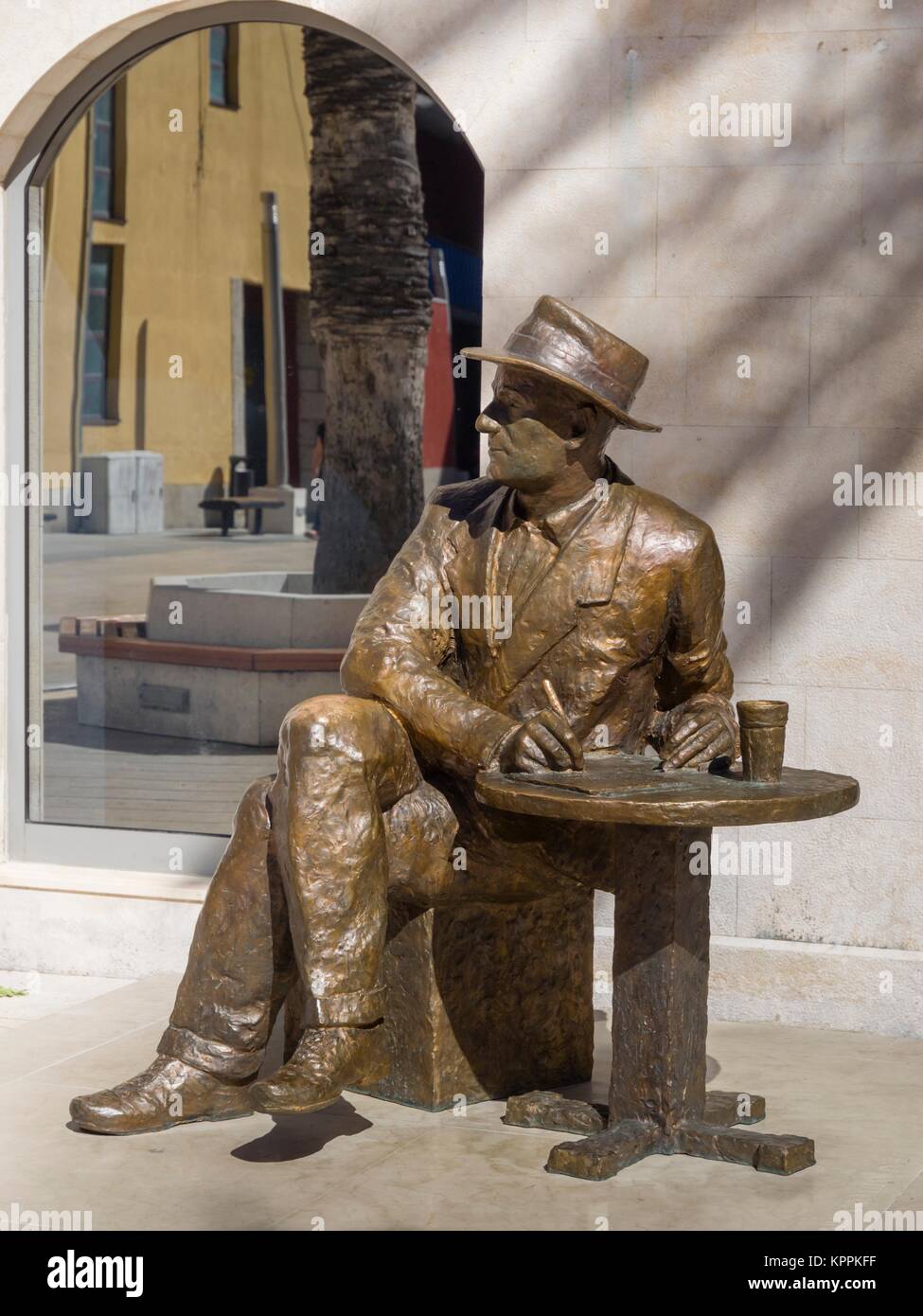 Tin Ujevic statue of Croatian writter in Makarska Croatia Stock Photo -  Alamy