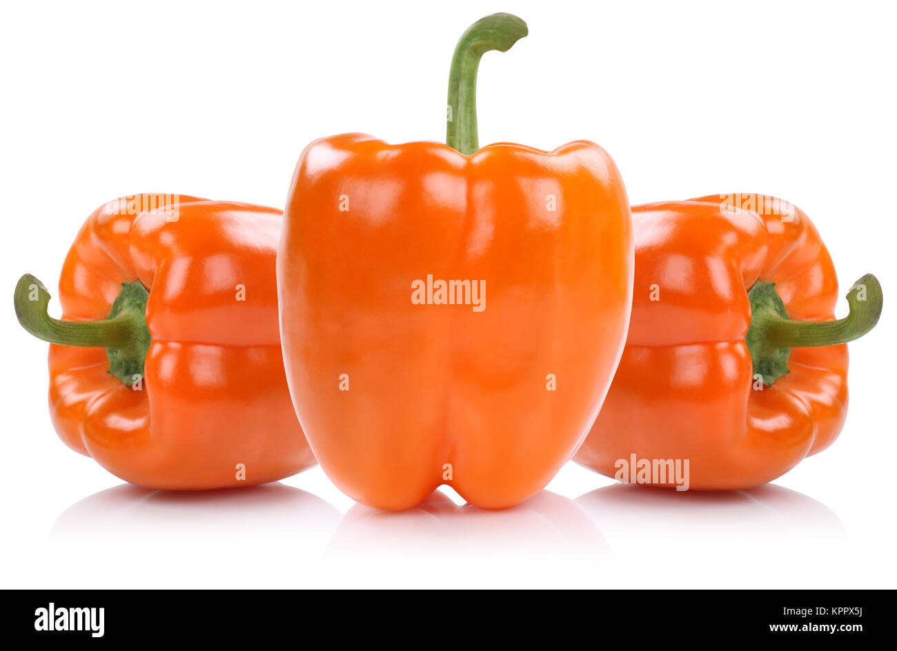 Paprika orange Paprikas Gemüse Freisteller freigestellt isoliert vor einem weissen Hintergrund Stock Photo