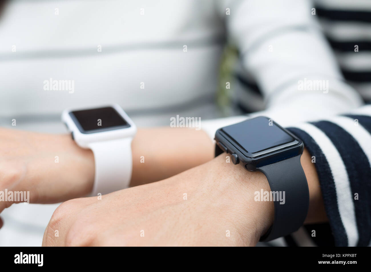smart couple watches