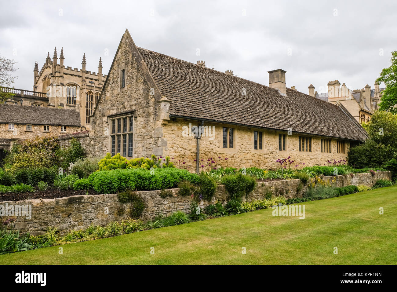Looking across the Memorial Gardens toward The Hall, Christ Church from Broad Walk, Oxford, Oxforshire, England Stock Photo