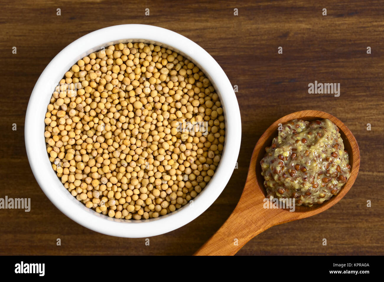 Yellow Mustard Seeds and Whole Grain Mustard Stock Photo Alamy