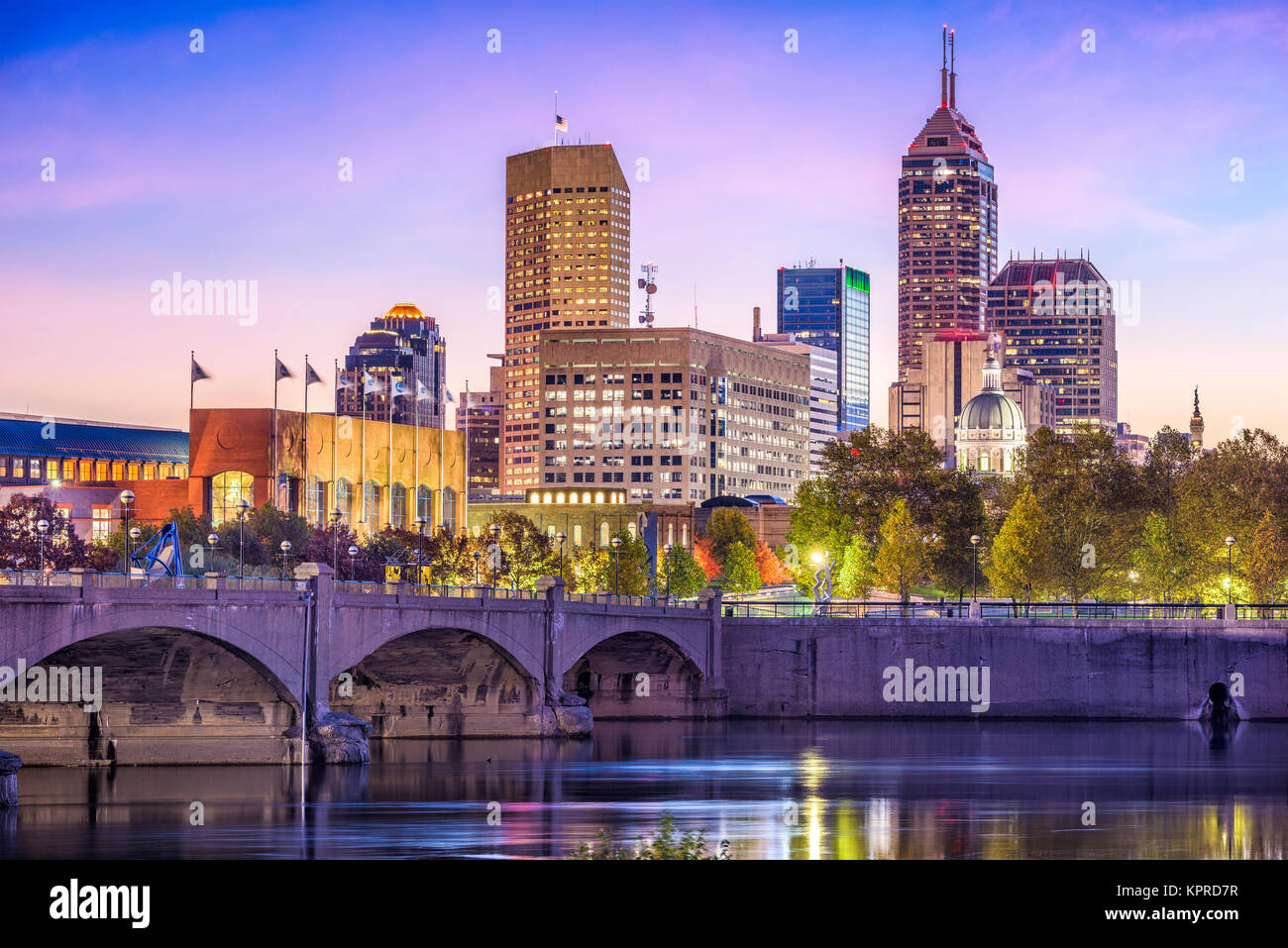 Downtown skyline white river indianapolis hires stock photography and