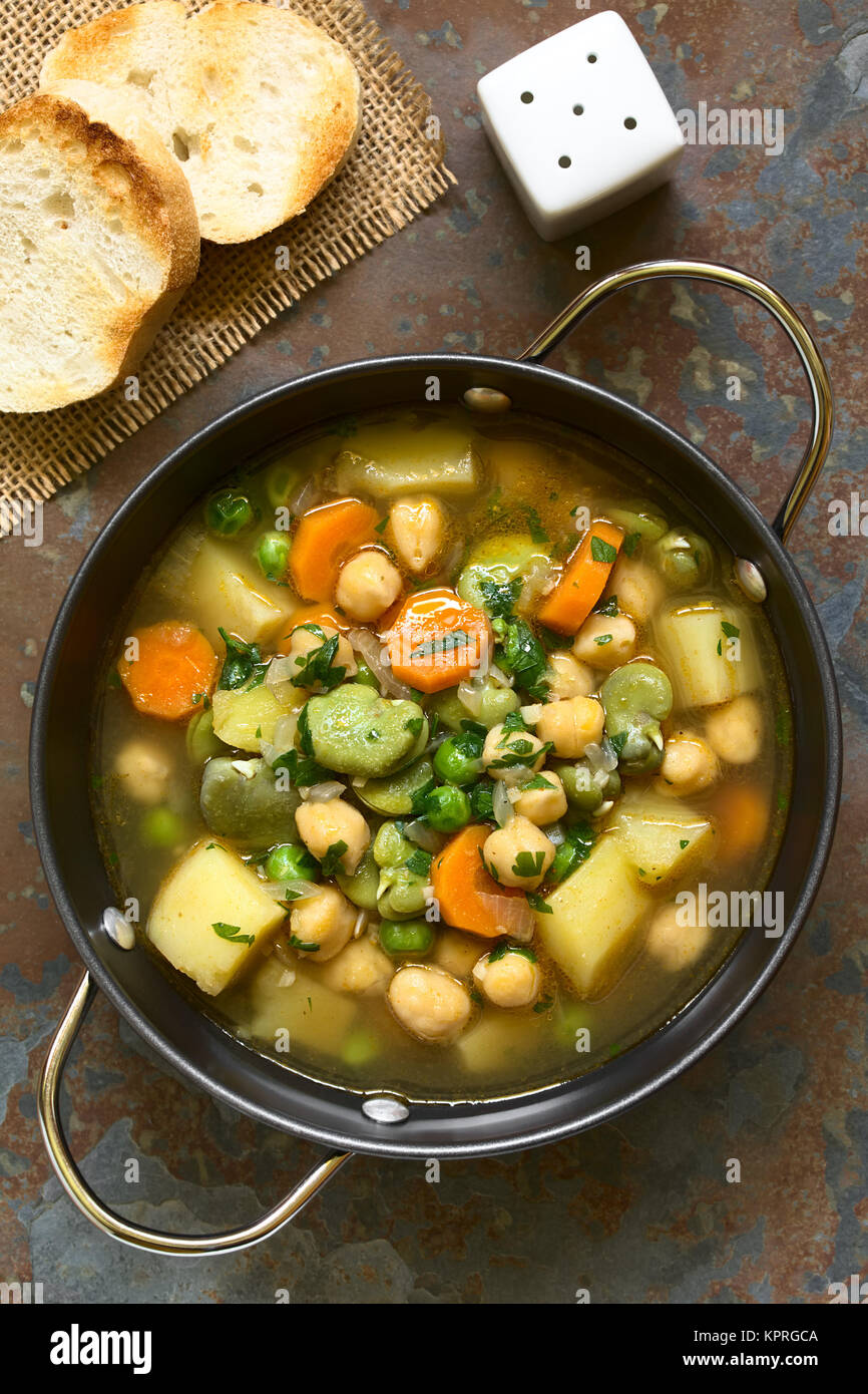 Chickpea Vegetable Soup Stock Photo - Alamy