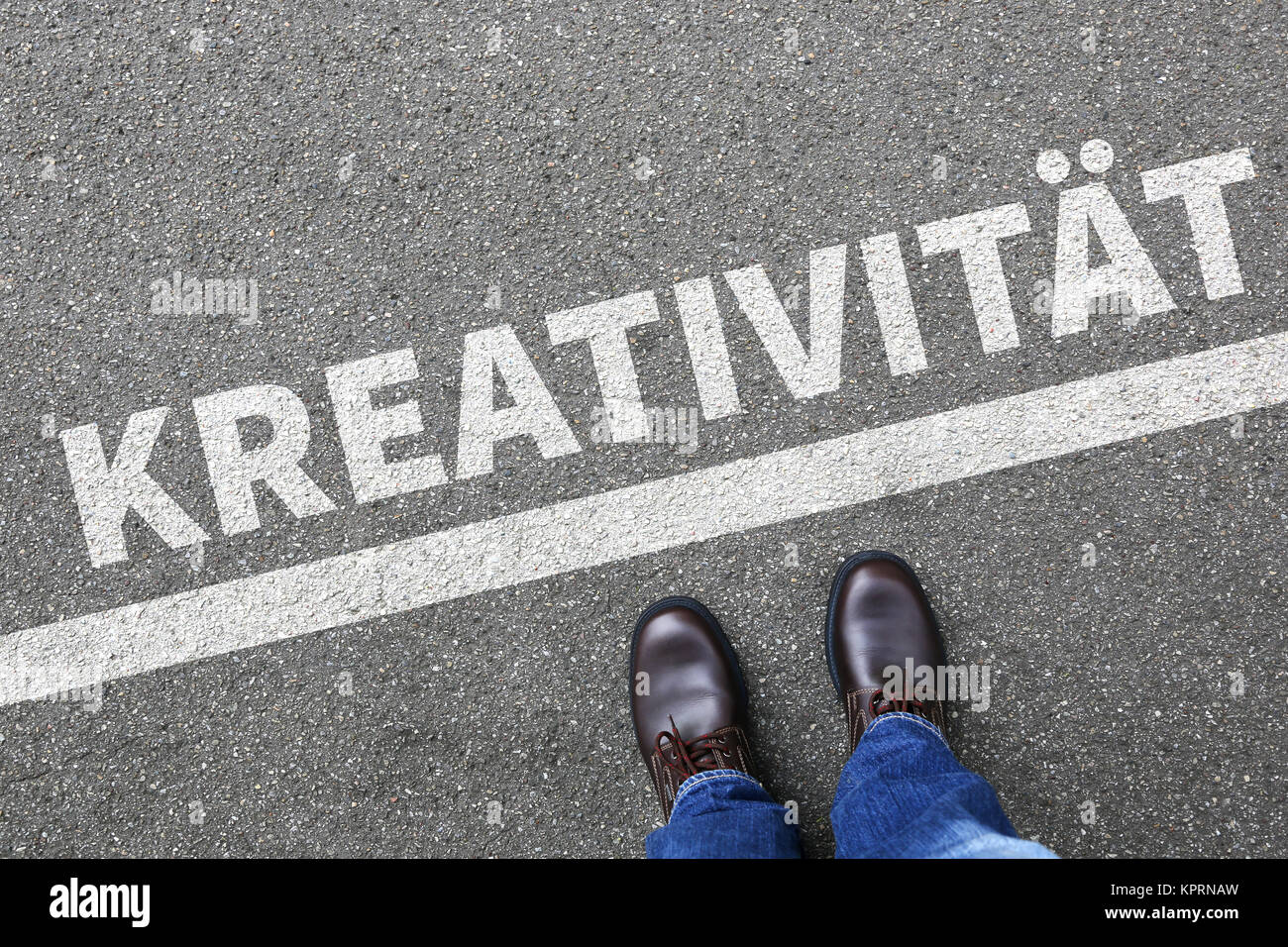 Kreativität kreativ denken Idee Ideen Erfolg erfolgreich Businessman Business Konzept Innovation Stock Photo