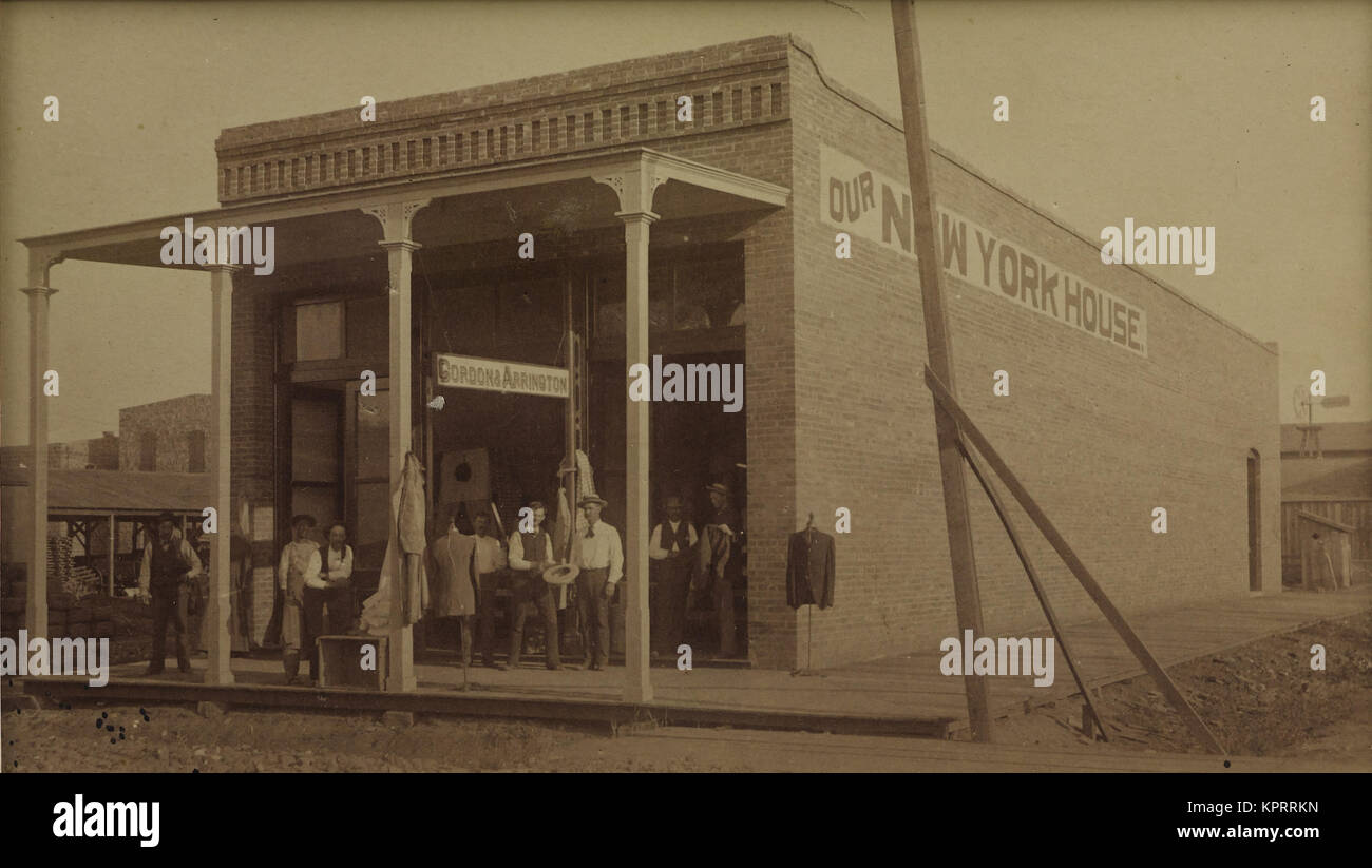 【中古】 Frontier House Frontier house hi-res stock photography and images - Alamy