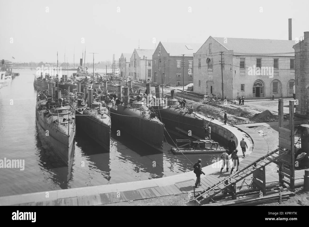 US Torpedo boats in the wet dock, Norfolk Navy Yard, Va. Stock Photo