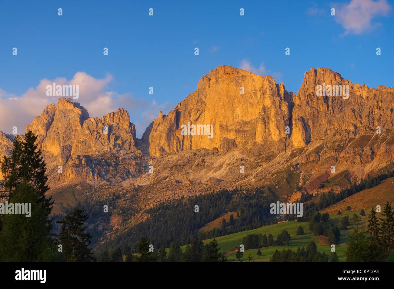 Rosengarten in den Dolomiten Rosengarten group in Dolomites, alpine