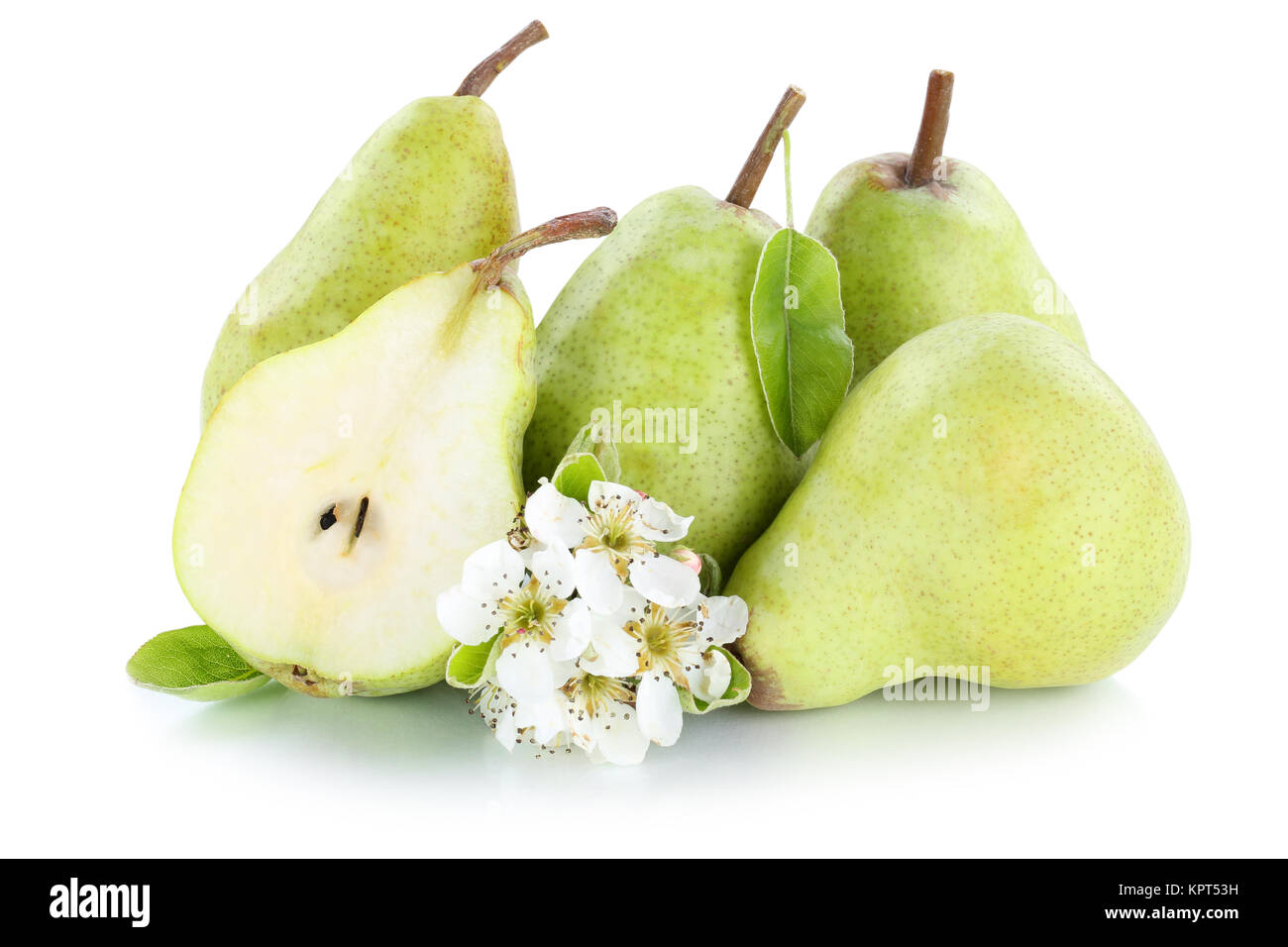 Birnen Birne grün geschnitten Früchte Obst Freisteller freigestellt isoliert vor einem weissen Hintergrund Stock Photo