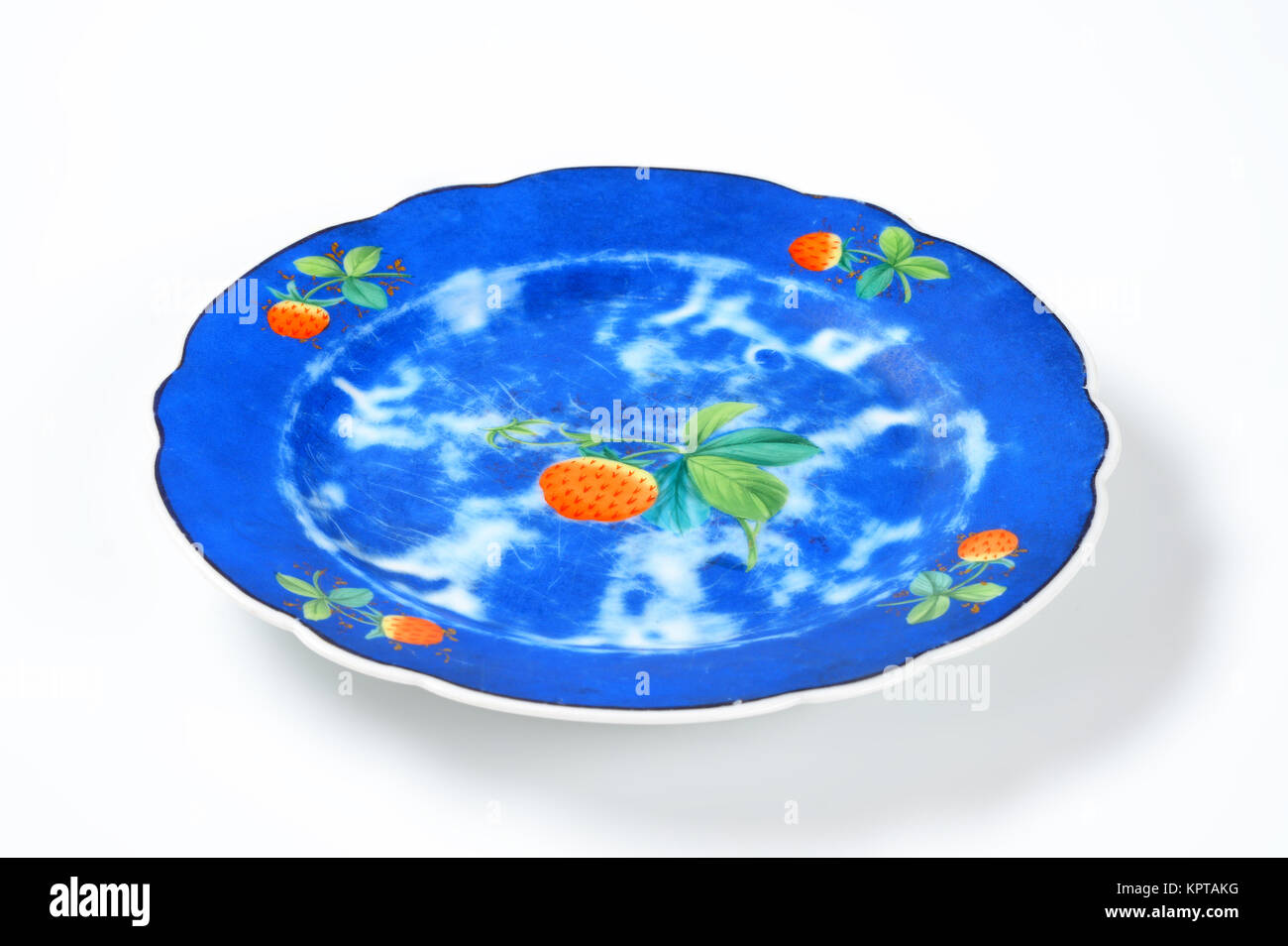 Scalloped edge plate hires stock photography and images Alamy