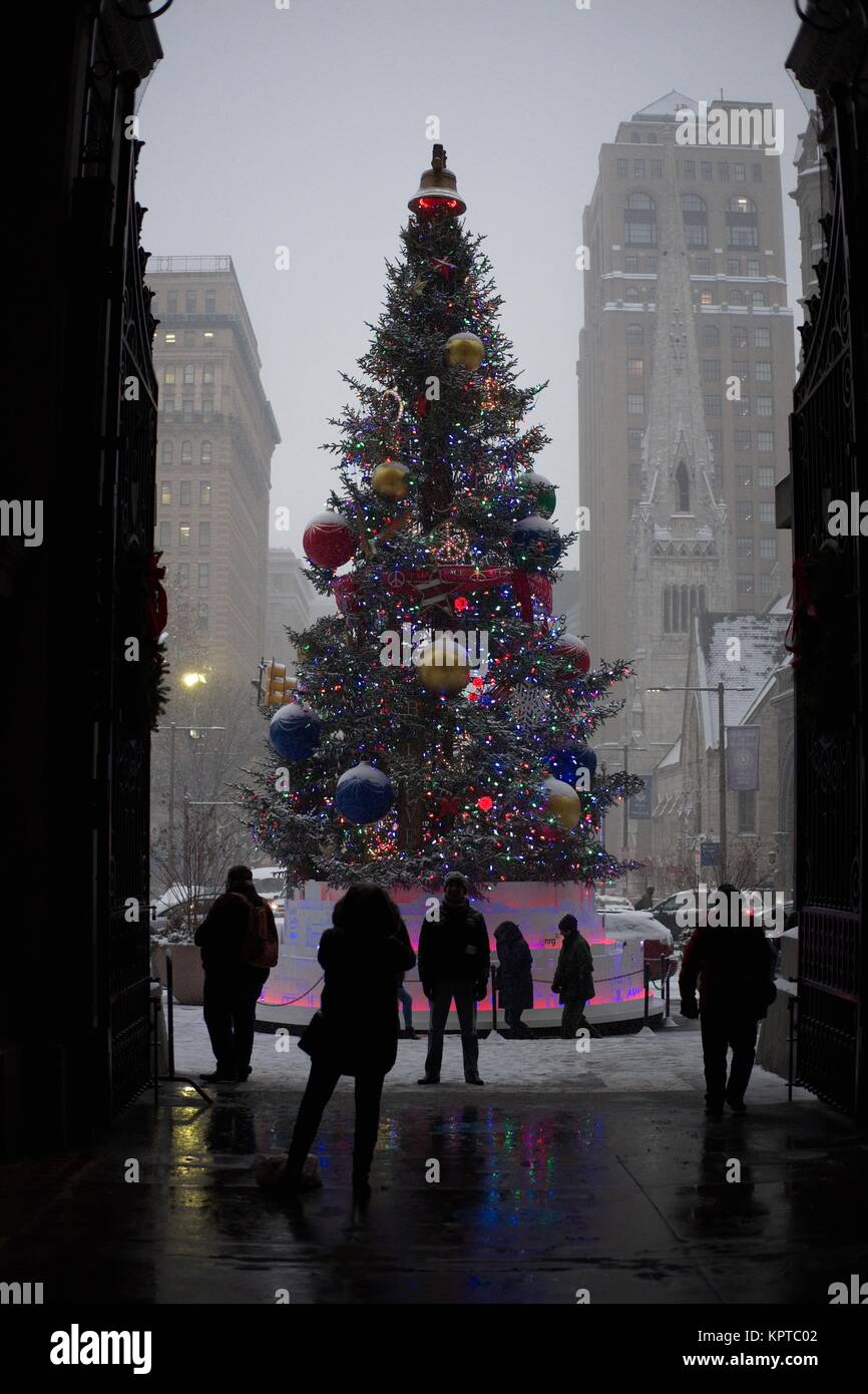 Christmas tree and people with snow at City Hall, Philadelphia