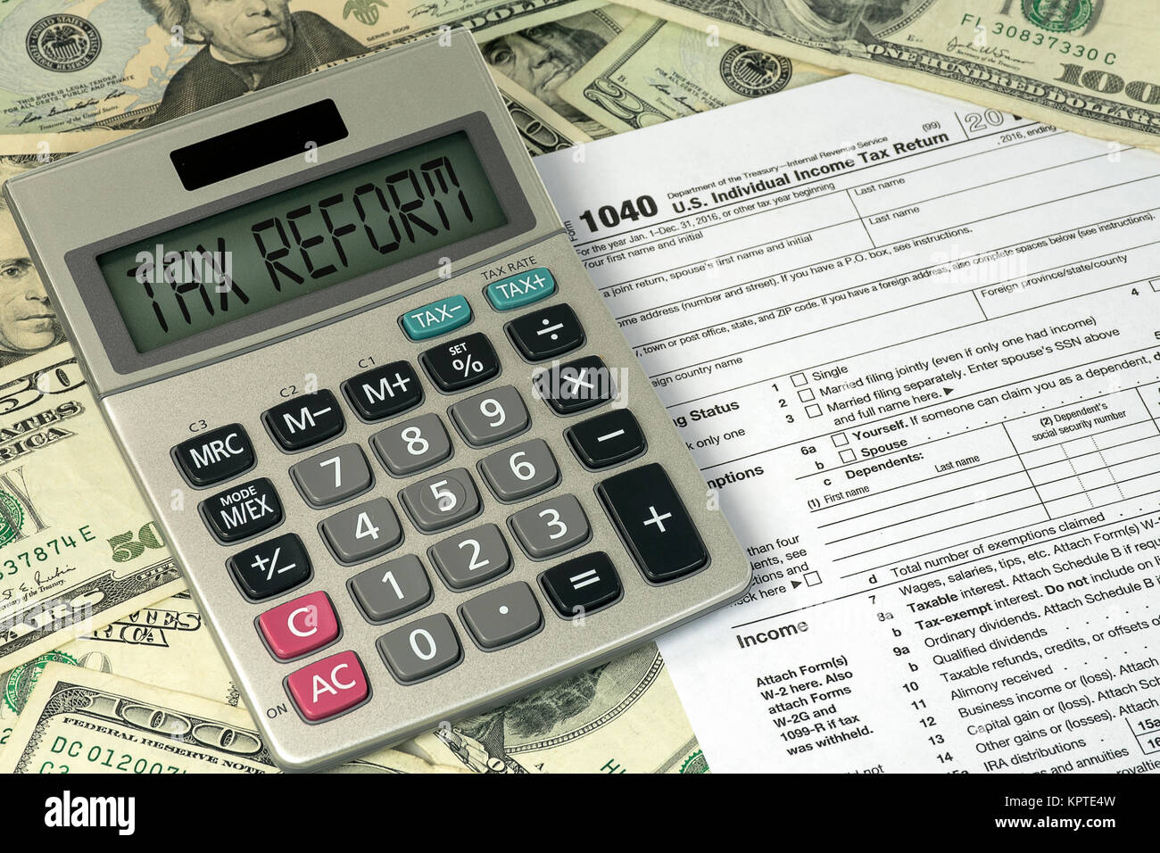 Tax form 1040 calculator 100 hi-res stock photography and images - Alamy