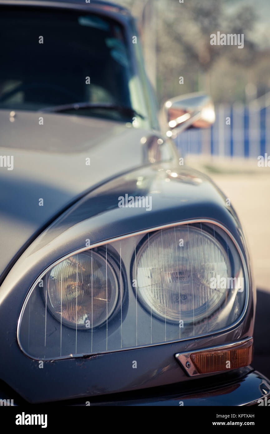 Vintage car headlight Stock Photo - Alamy