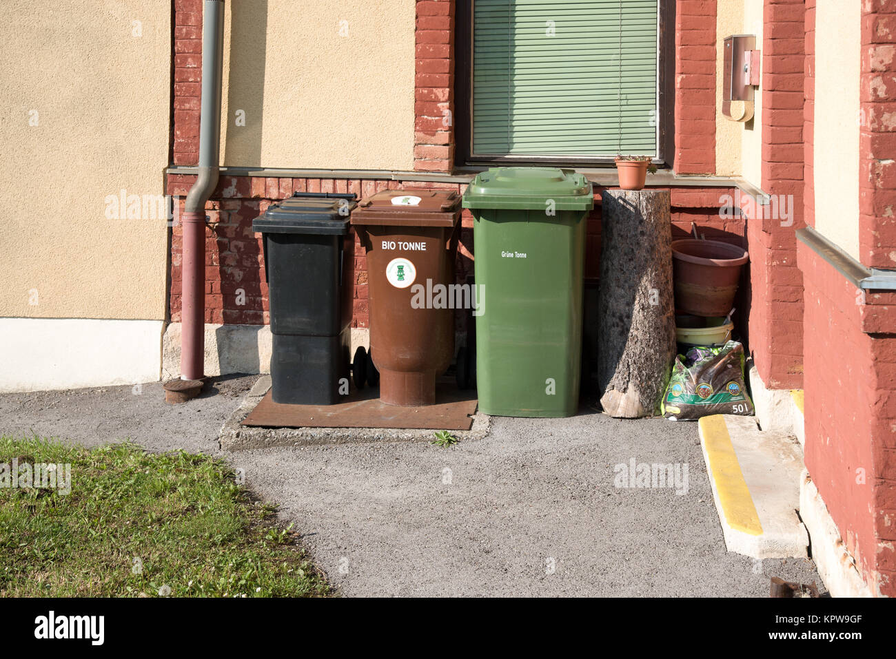 Rolling stock recycling hires stock photography and images Alamy