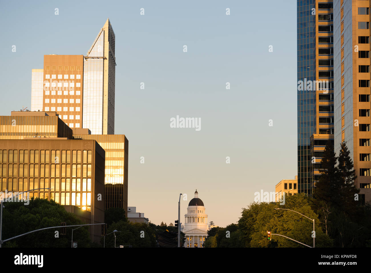 Downtown sacramento hi-res stock photography and images - Alamy