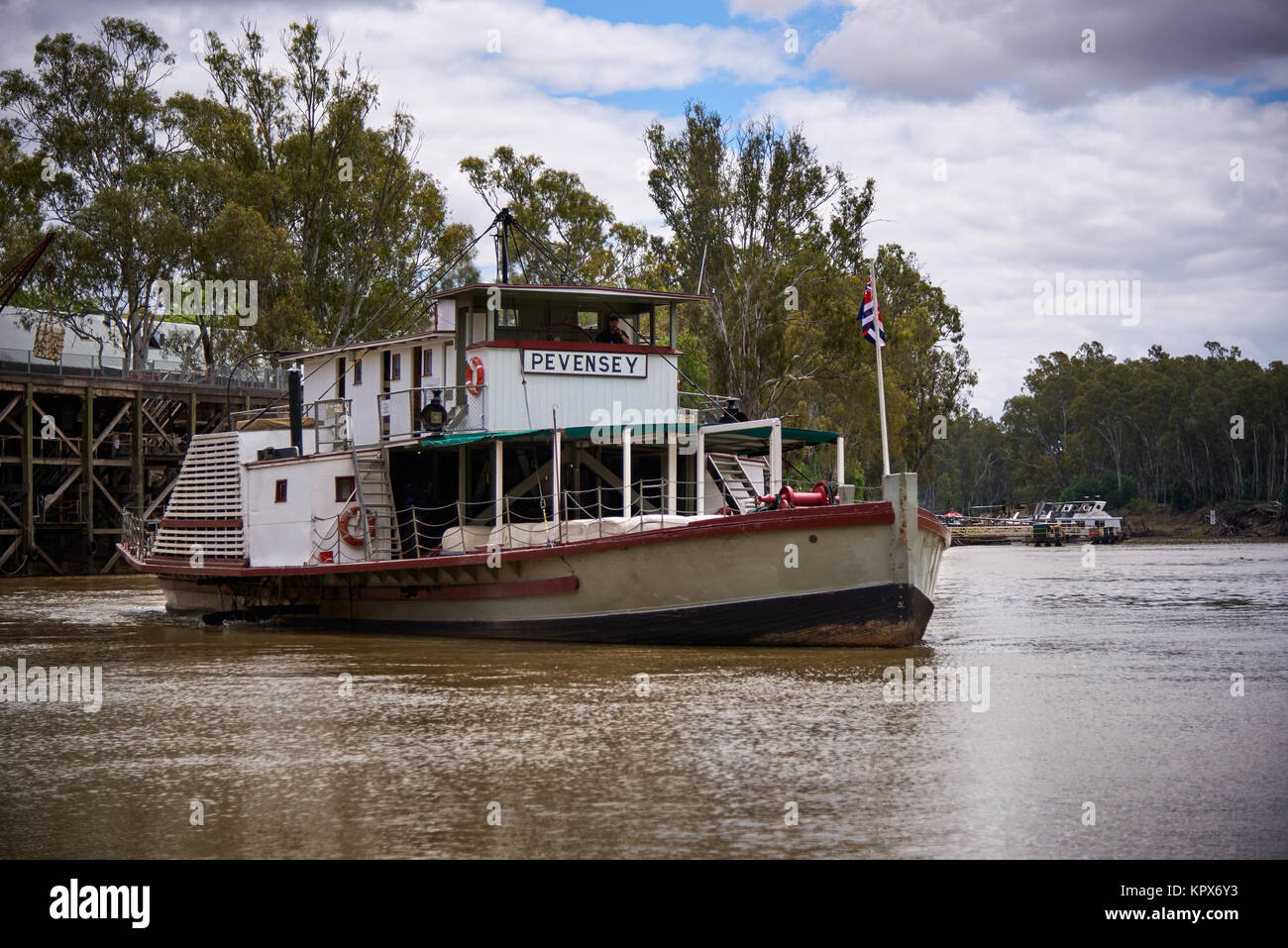 Paddle steamer australia hires stock photography and images Alamy