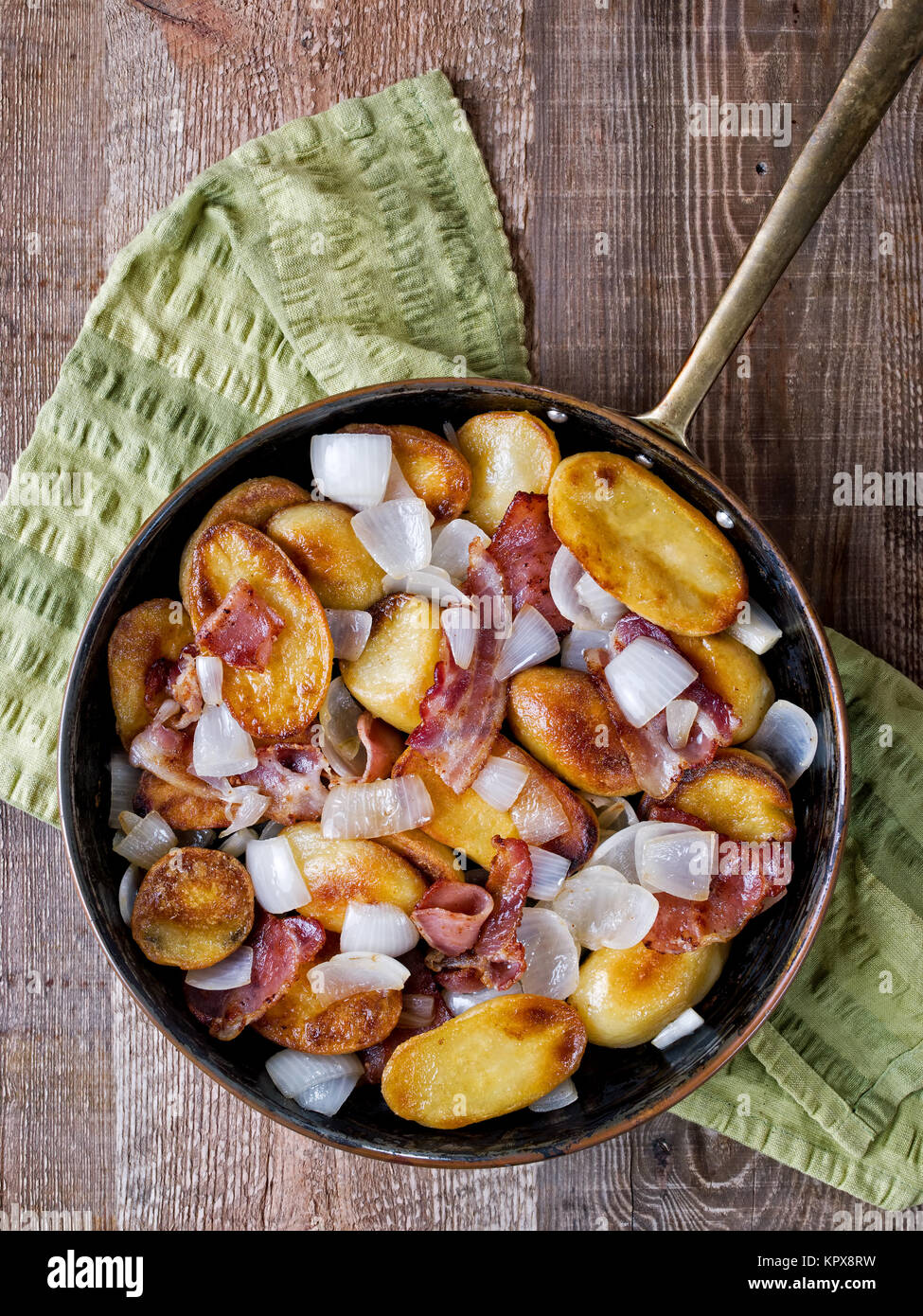 Bratkartoffeln vegetables hi-res stock photography and images - Alamy