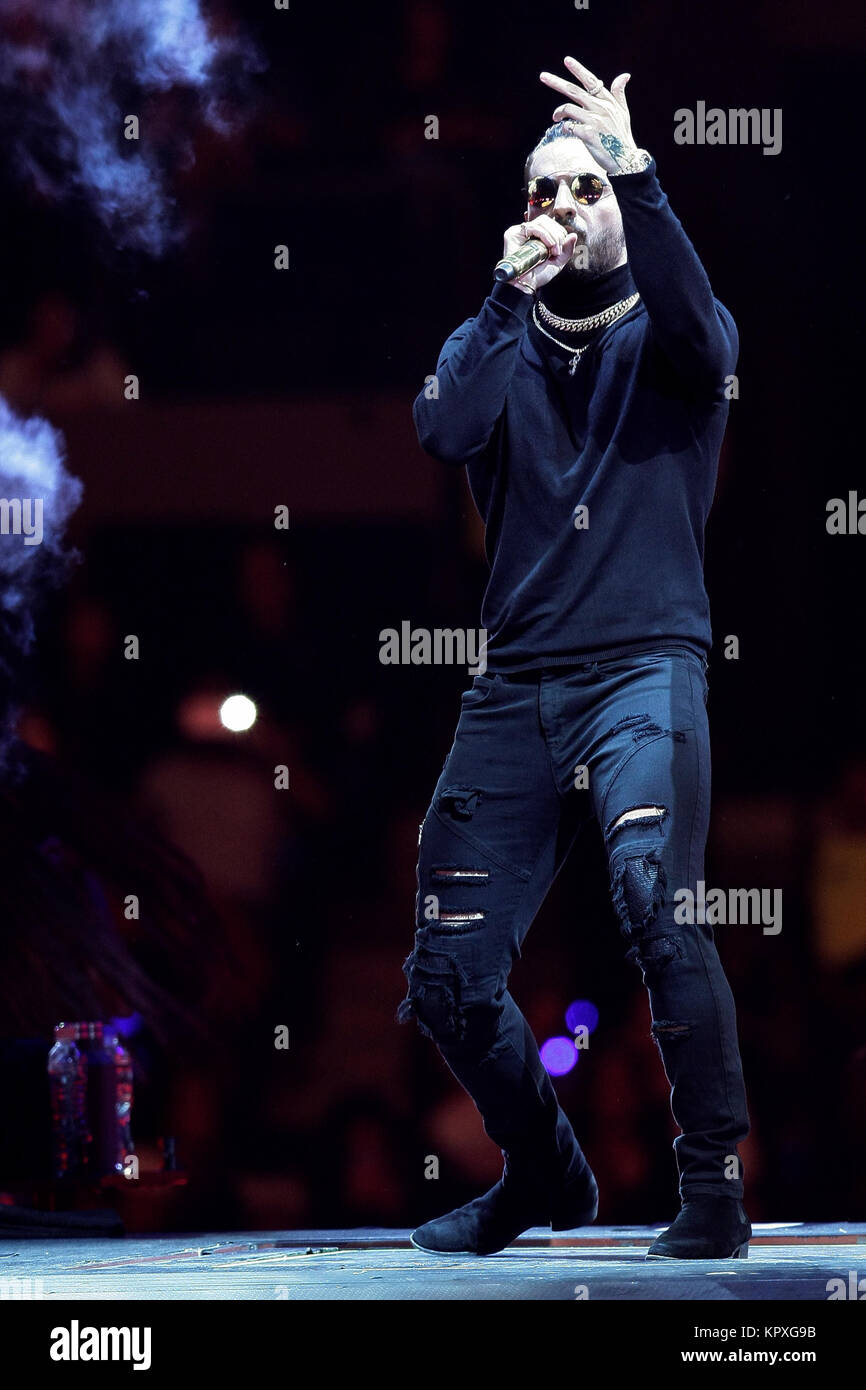  Maluma closes the year with concert in Mexico Stock Photo - Alamy Bildidee 