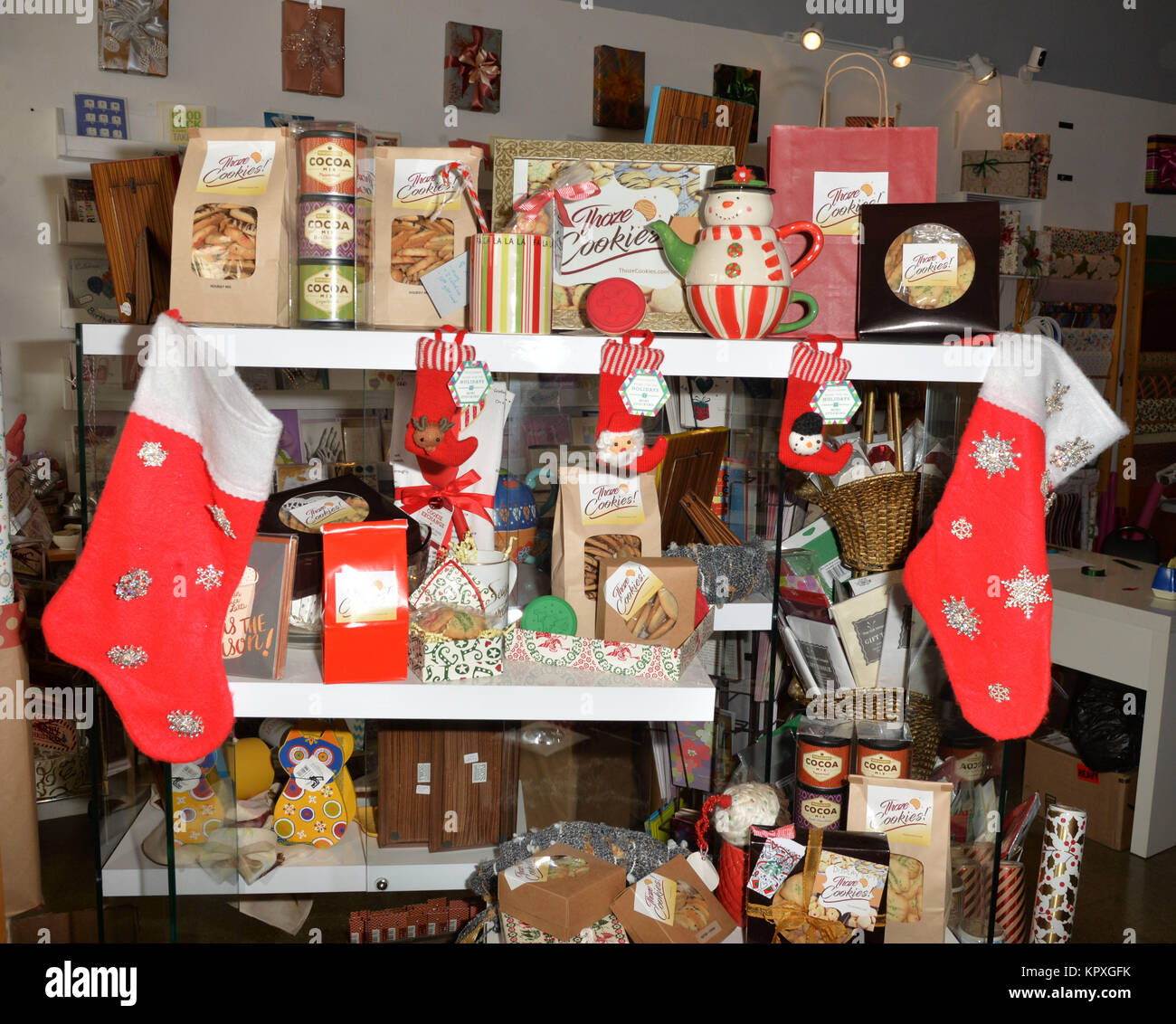 Los Angeles, Ca, USA. 16th Dec, 2017. 'Thoze Cookies!' Company Pop Up at Cordially Invited in Los Angeles, California on December 16, 2017 Credit: Koi Sojer/Snap'n U Photos/Media Punch/Alamy Live News Stock Photo