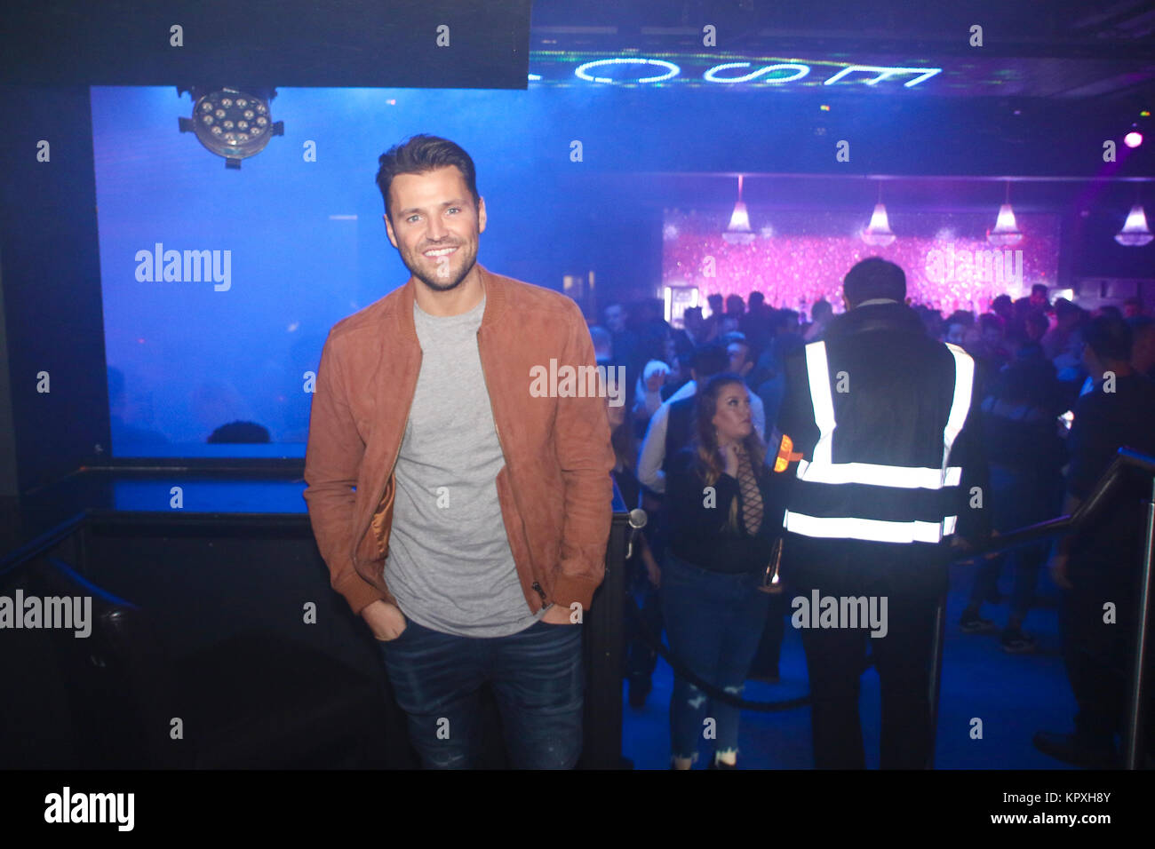 Watford, UK. 17th December, 2017. Mark Wright meets fans as he has a sober night with friend singing along to club classics and enjoying the atmosphere at VIP club Hydeout 2.0. He kept low key throughout the evening spending time in the dj booth but declining to speak over the mic and then heading to the vip area. He filled in for TOWIE chum James Argent who was meant to be at the club but was ill on the night. Credit: Ayeesha Walsh/Alamy Live News Stock Photo