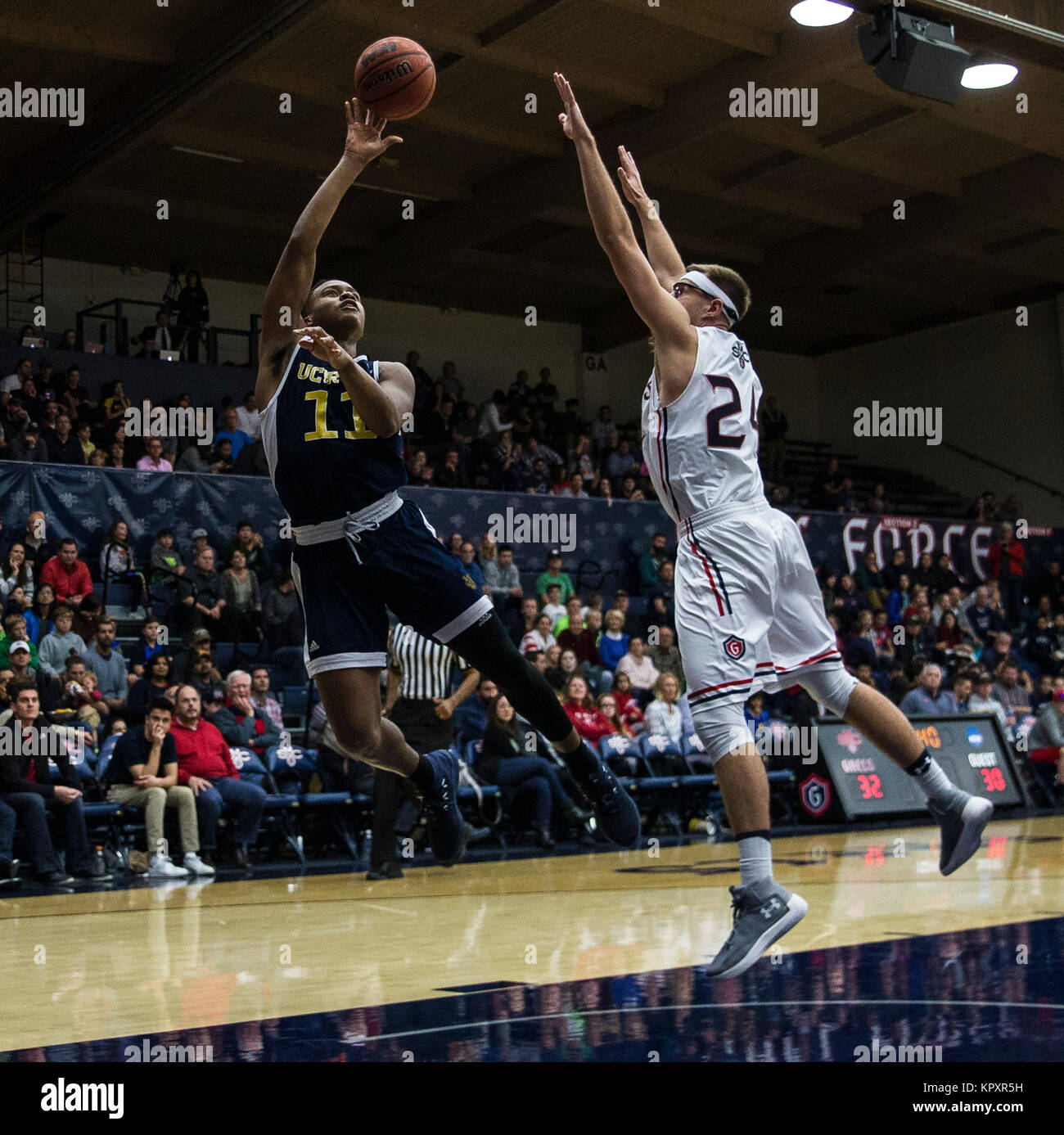 McKeon Pavilion Moraga Calif, USA. 16th Dec, 2017. U.S.A. UC Irvine