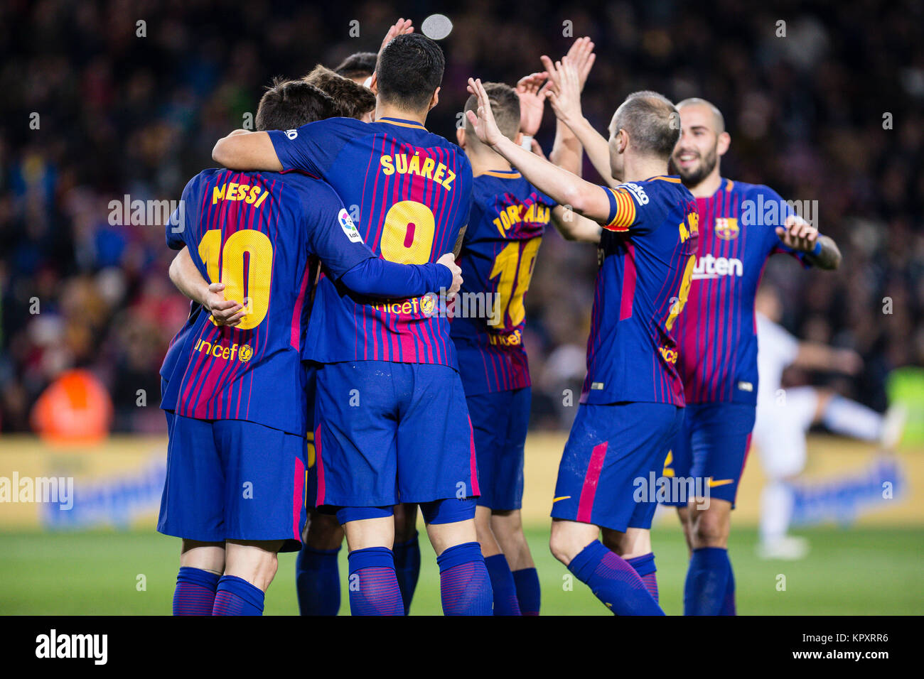 Barcelona, Spain. 17th Dec, 2017. SPAIN - 17th of December: Barcelona forward Luis Suarez (9) with his teammates of FC Barcelona celebrates after scoring the goal during the match between FC Barcelona against Deportivo Coruna, for the round 16 of the Liga Santander, played at Camp Nou Stadium on 17th December 2017 in Barcelona, Spain. (Credit: GTO/Urbanandsport/Gtres Online) Credit: Gtres Información más Comuniación on line, S.L./Alamy Live News Stock Photo