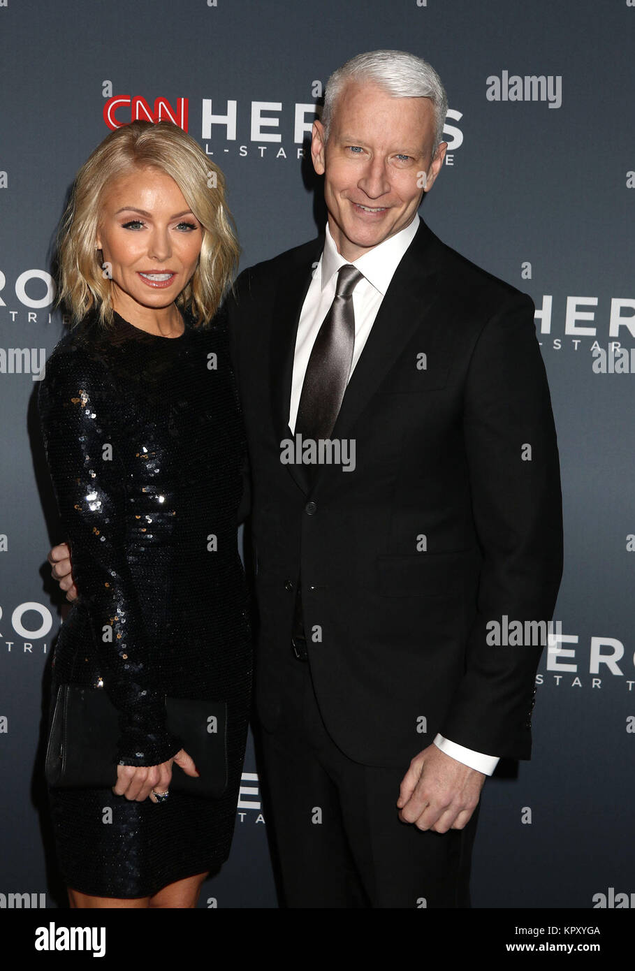 Kelly Ripa Cooper New York City, New York, USA. 17th Dec, 2017. KELLY RIPA and ANDERSON ...
