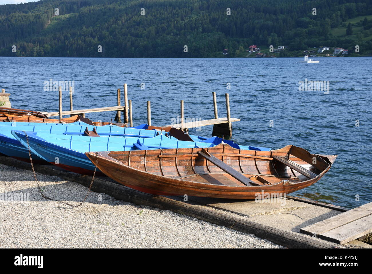 millstatt,millstÃ¤tter lake,boat,boats,rowing boat,rowing boats,rowing