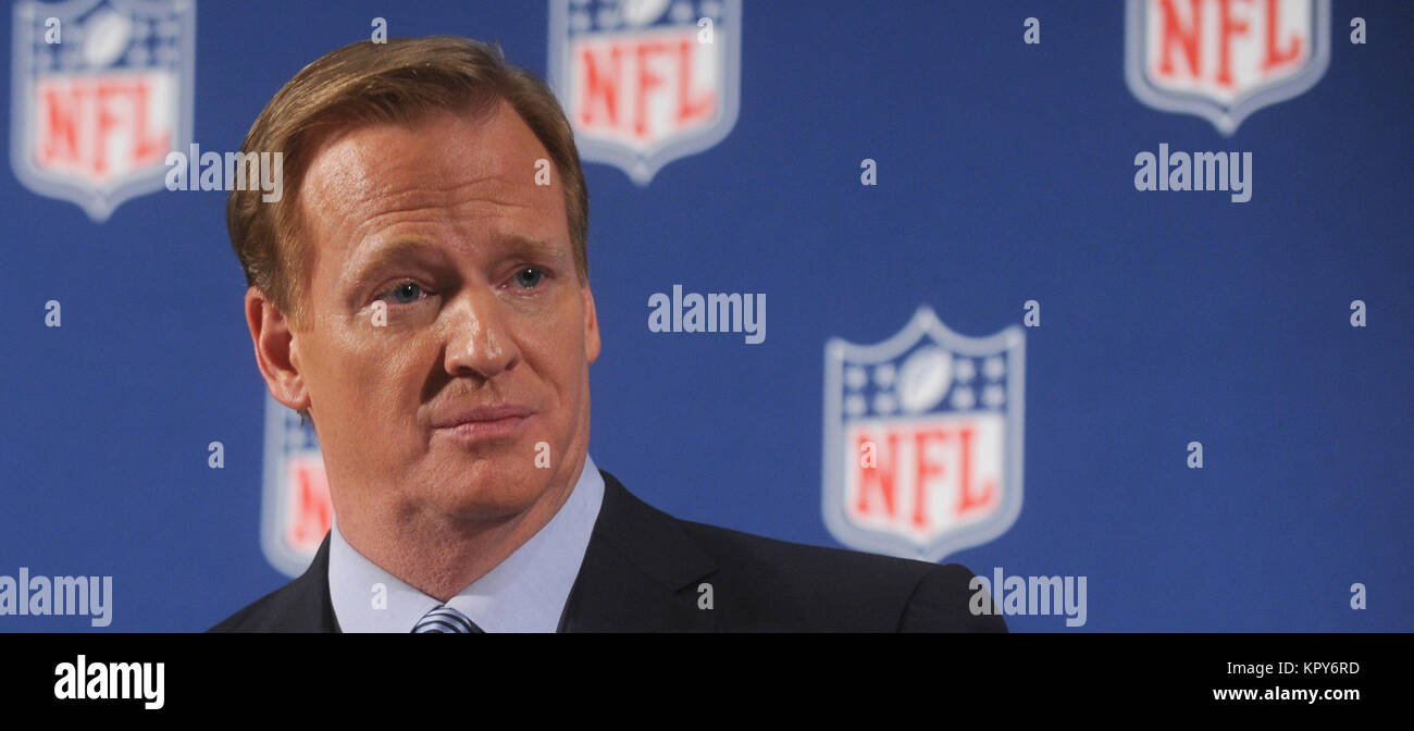 New York Ny September 19 National Football League Commissioner Roger Goodell Speaks During A