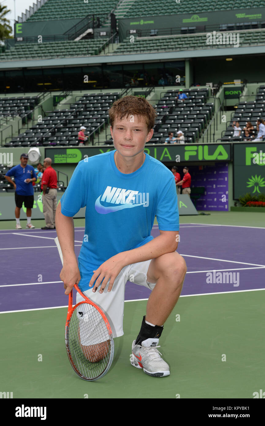 S kozlov tennis sale