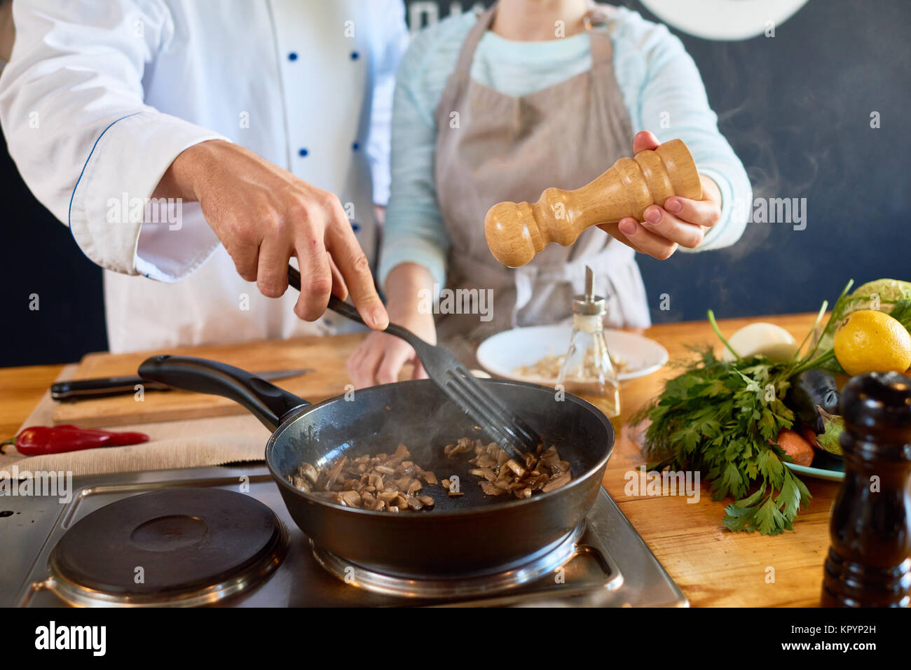Open Kitchen in Restaurant Stock Photo - Alamy