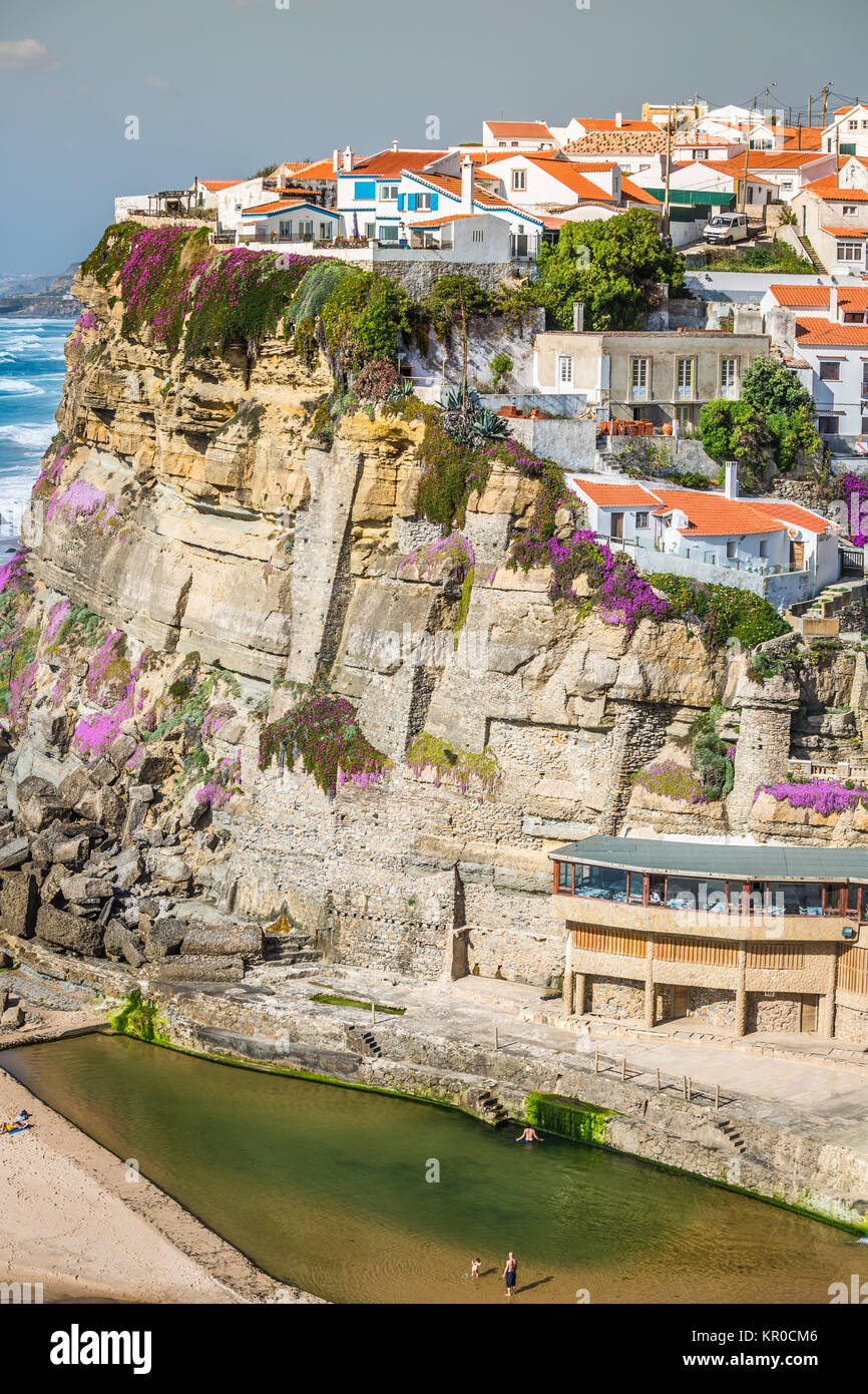 azenhas do mar white village landmark on the cliff and the atlantic ocean,sintra,lisbon,portugal,europe. Stock Photo