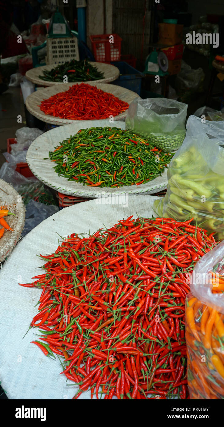 asian street food Stock Photo - Alamy