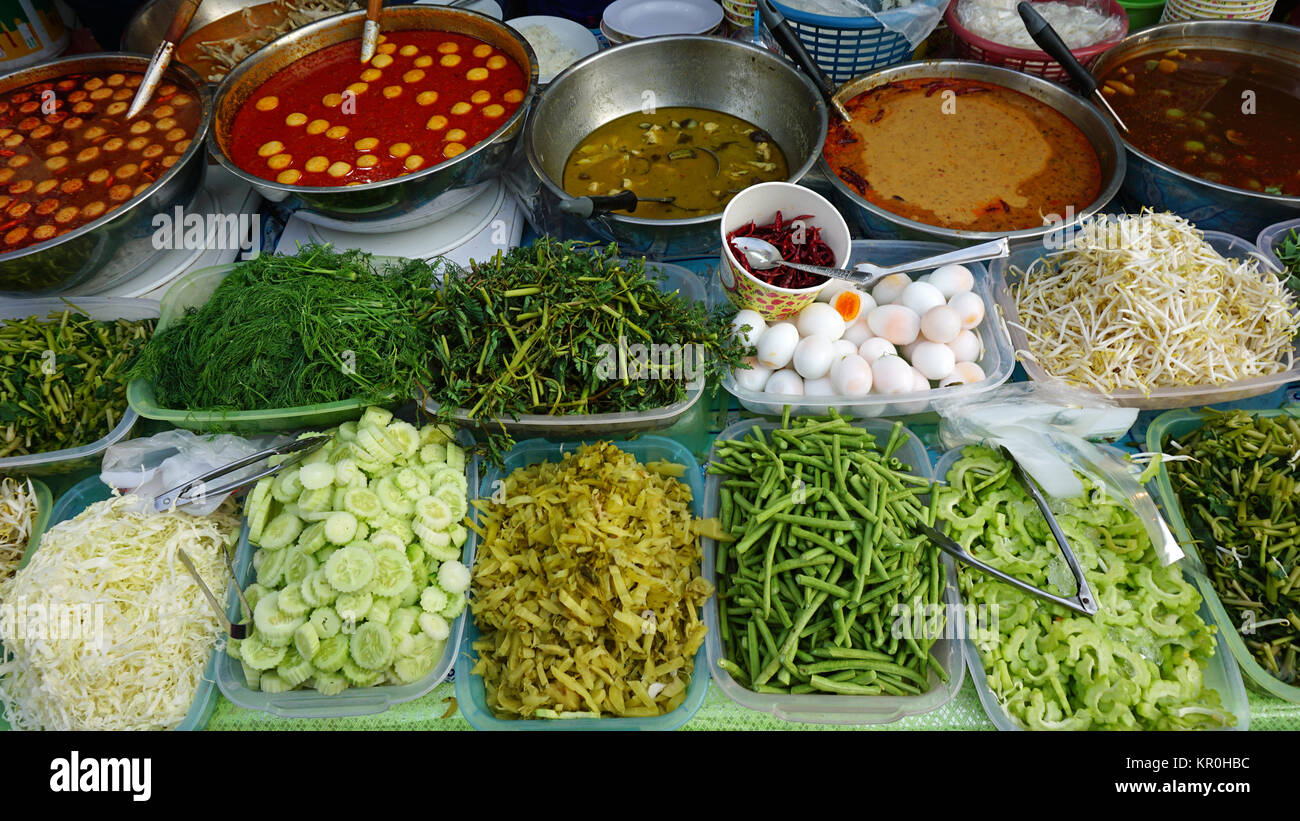 traditional thai street food Stock Photo - Alamy